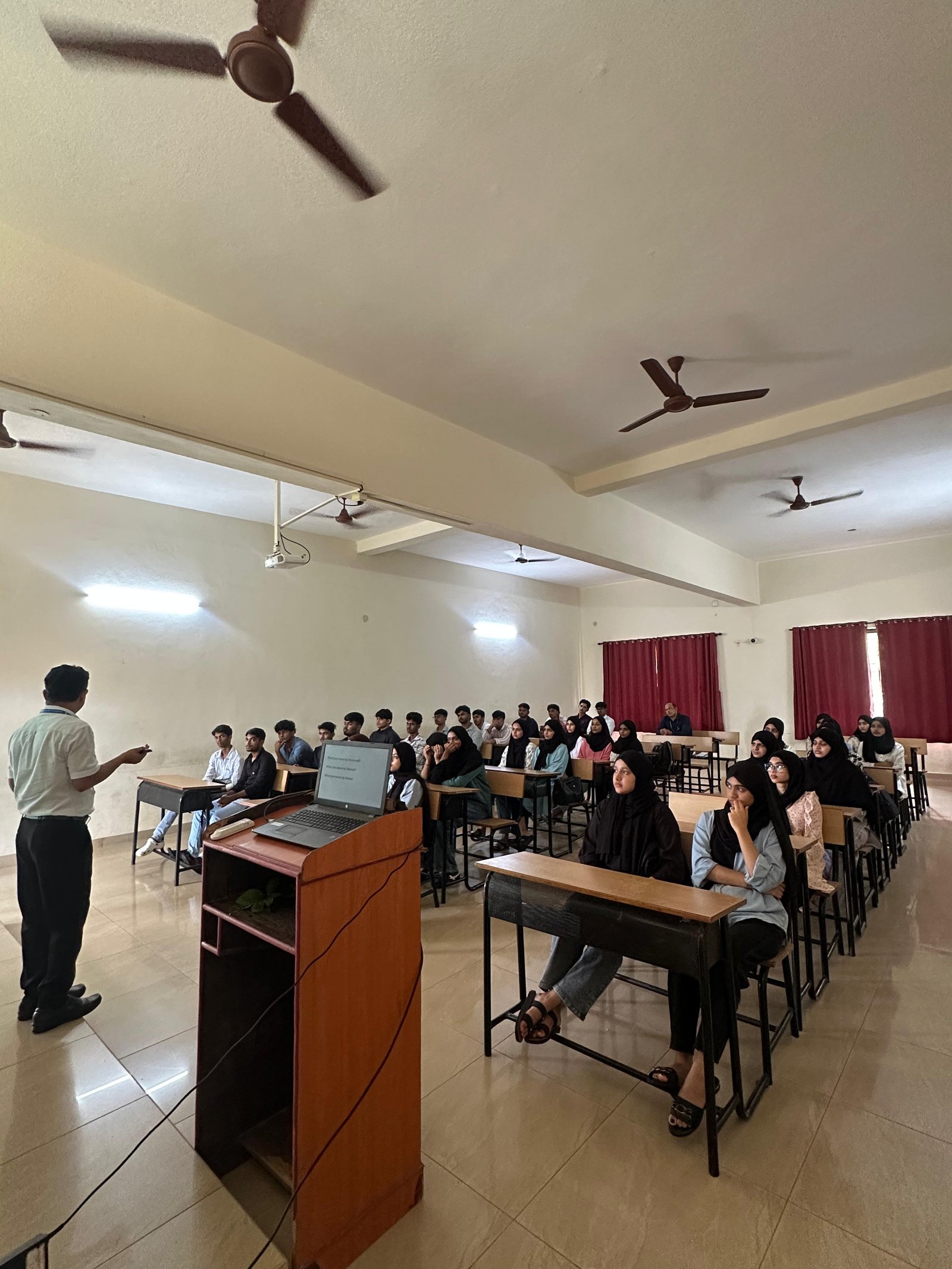 A talk on “Importance of Student Induction Programme” 